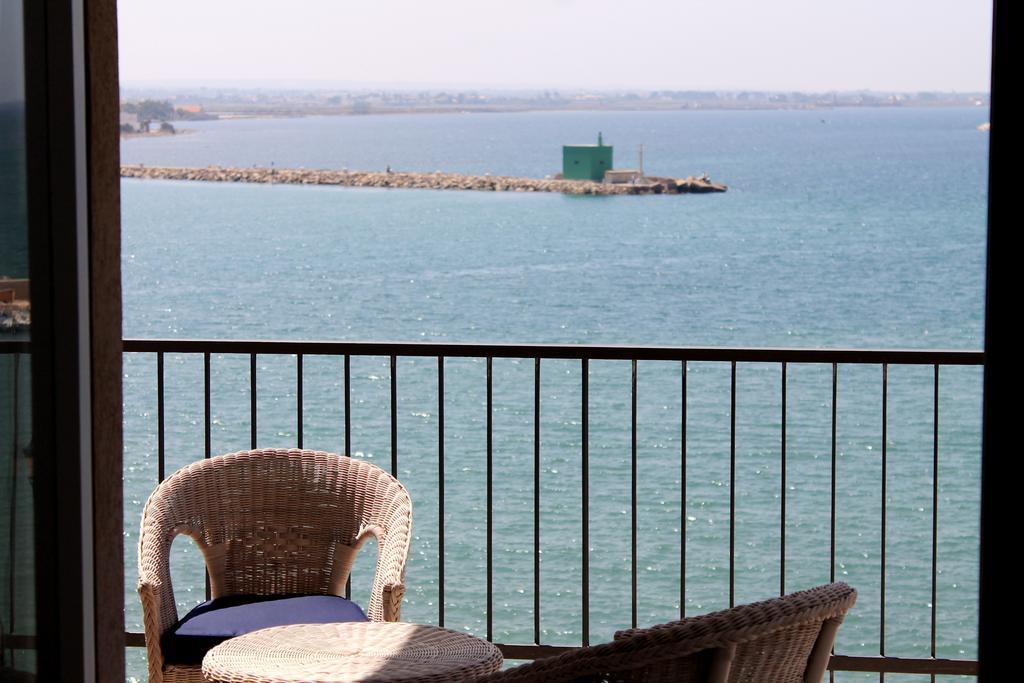 Atlantis Apartment *